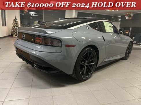 New 2024 Nissan Z Performance w/ Floor Mat Package image 6