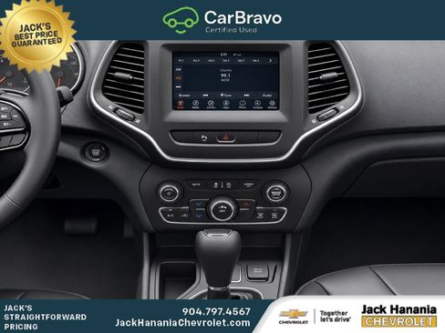 Used 2020 Jeep Cherokee Latitude Plus FWD image 13