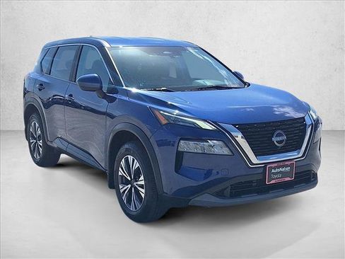 Used 2023 Nissan Rogue SV FWD image 3