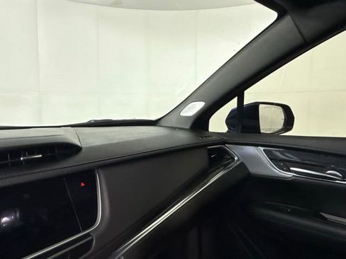 Certified 2023 Cadillac XT5 Premium Luxury w/ Technology Package image 12