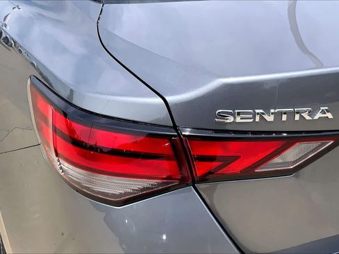 Used 2025 Nissan Sentra SV FWD image 27