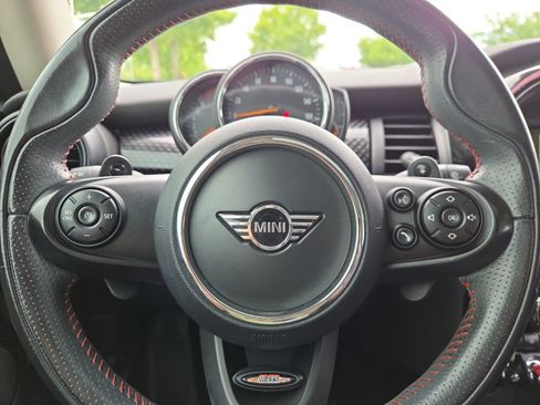 Used 2020 MINI Cooper S FWD image 24