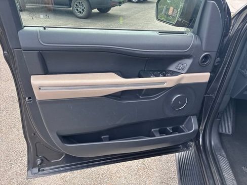 Certified 2024 Ford Expedition Limited RWD image 64