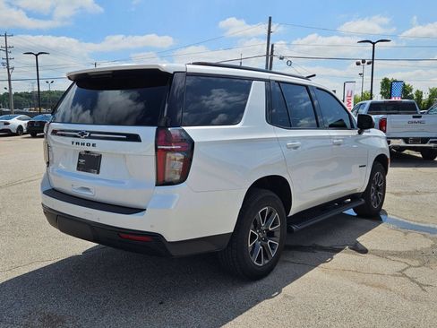Used 2023 Chevrolet Tahoe Z71 w/ Luxury Package AWD/4WD image 6
