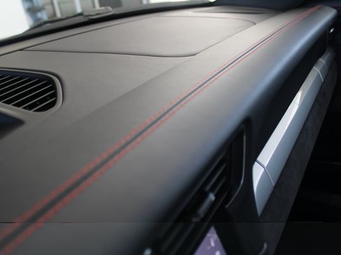 Used 2018 Porsche 911 GT3 RWD image 18