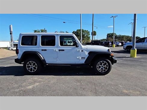 New 2026 Jeep Wrangler Sport S image 36