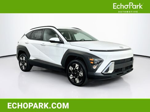 Used 2025 Hyundai Kona SEL AWD/4WD image 1