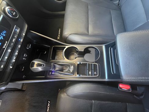 Used 2018 Hyundai Tucson SEL Plus FWD image 14