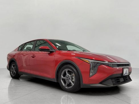 Used 2025 Kia K4 FWD image 1
