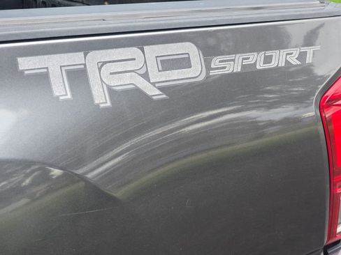 Used 2017 Toyota Tacoma SR5 image 13