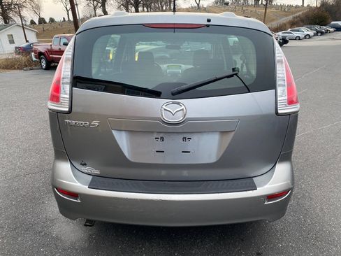 Used 2010 MAZDA MAZDA5 Sport FWD image 4