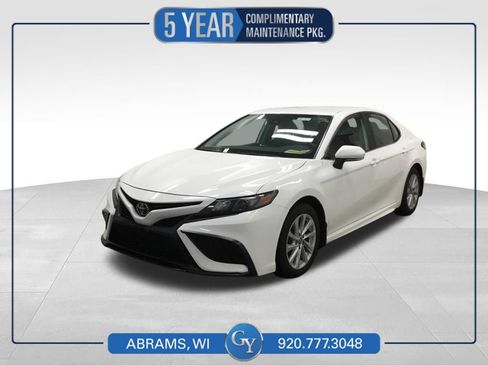 Used 2024 Toyota Camry SE FWD image 1