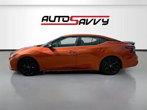 Used 2022 Nissan Maxima SR w/ Sport Mat Group image 4