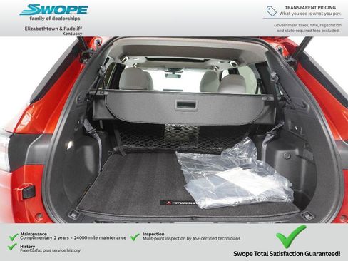 Used 2025 Mitsubishi Outlander SE FWD image 27