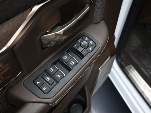 New 2025 RAM 3500 Longhorn w/ Max Tow Package image 18