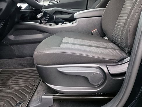 New 2026 Kia Sorento LX image 18