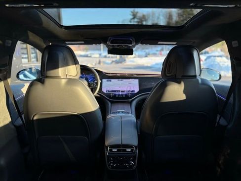 Certified 2023 Mercedes-Benz EQS 580 4MATIC Sedan image 66