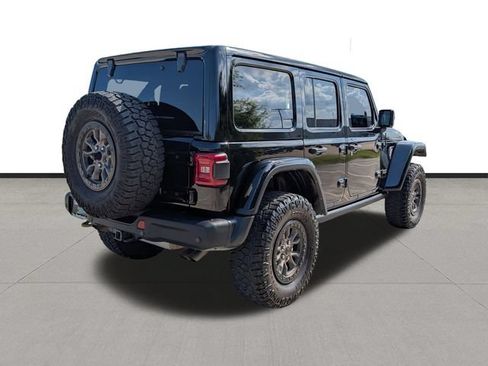 Used 2022 Jeep Wrangler Unlimited Rubicon w/ Trailer Tow Package AWD/4WD image 5