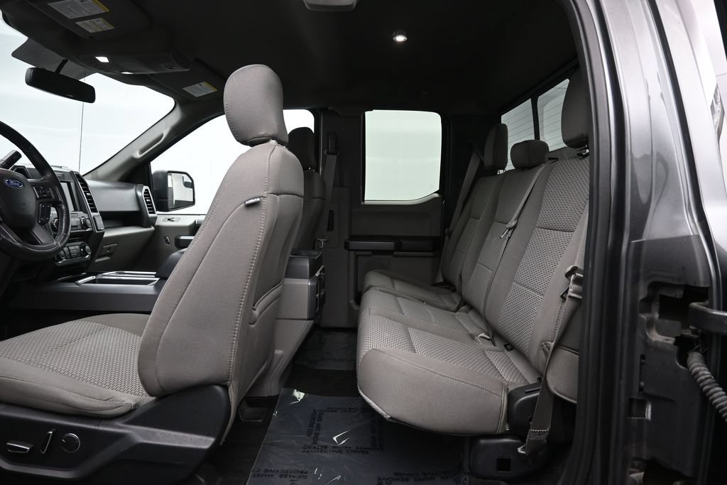 Used 2018 Ford F150 XLT w/ Equipment Group 302A Luxury AWD/4WD image 25