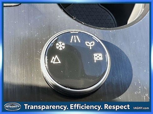 Certified 2023 Nissan Rogue SV image 31