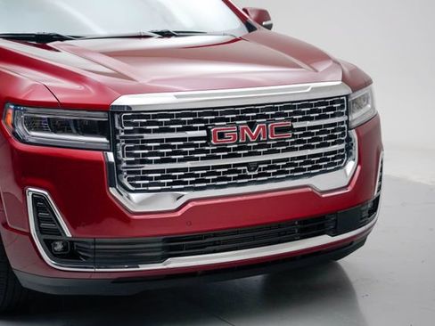 Used 2023 GMC Acadia Denali w/ Denali Technology Package AWD/4WD image 24