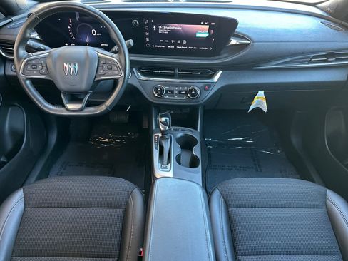 Used 2024 Buick Envista Preferred w/ Convenience I Package FWD image 12