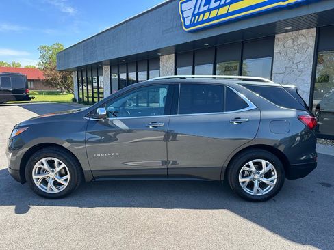 Used 2021 Chevrolet Equinox Premier AWD/4WD image 4