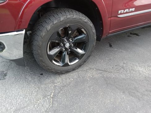 Used 2019 RAM 1500 Limited AWD/4WD image 6