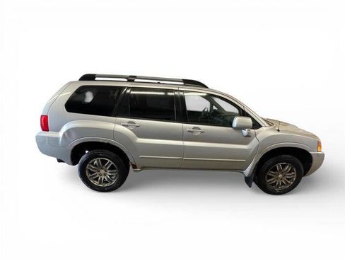 Used 2004 Mitsubishi Endeavor Limited image 7