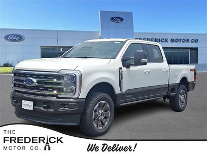New 2025 Ford F350 King Ranch w/ FX4 Off-Road Package