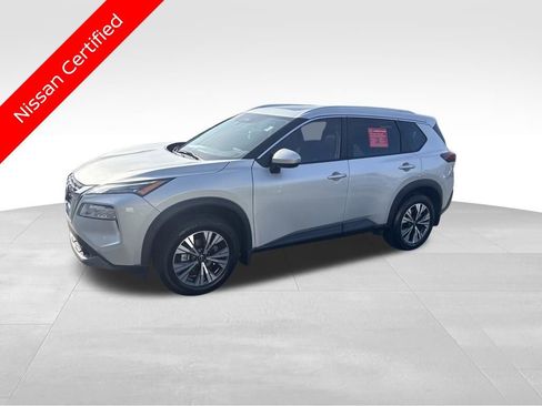 Used 2023 Nissan Rogue SV w/ SV Premium B Package image 2
