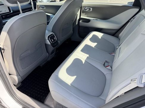 Used 2023 Hyundai Ioniq 6 SEL RWD image 23