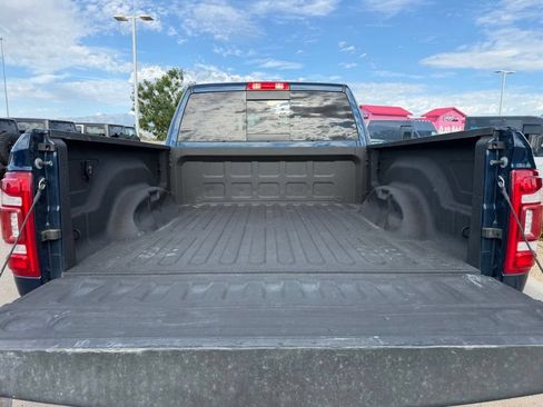 Used 2024 RAM 2500 Big Horn w/ Safety Group AWD/4WD image 23
