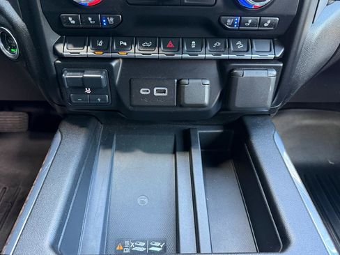 Used 2021 GMC Sierra 2500 Denali w/ Technology Package AWD/4WD image 23