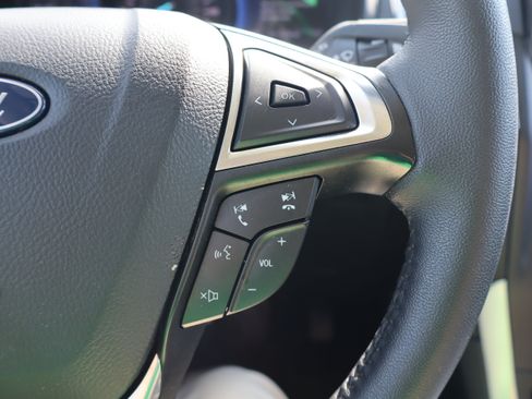 Used 2024 Ford Edge SEL w/ Convenience Package AWD/4WD image 16
