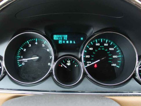 Used 2015 Buick Enclave Leather image 16