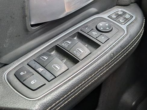 Used 2024 RAM 2500 Big Horn w/ Heated Seats & Wheel Group AWD/4WD image 20