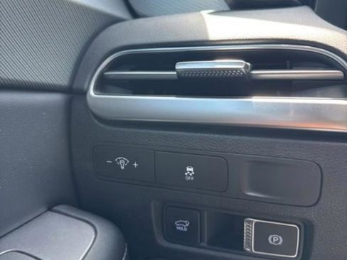 Used 2025 Hyundai Palisade SEL FWD image 14