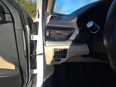 Used 2019 Acura RDX w/ Technology Package image 12