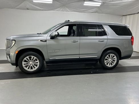 Certified 2023 GMC Yukon SLT w/ SLT Premium Package image 6