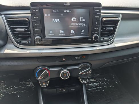 Used 2020 Kia Rio S FWD image 22