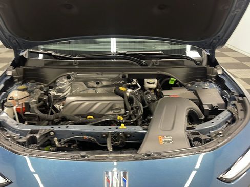Used 2025 Buick Envista Sport Touring w/ Convenience I Package FWD image 25