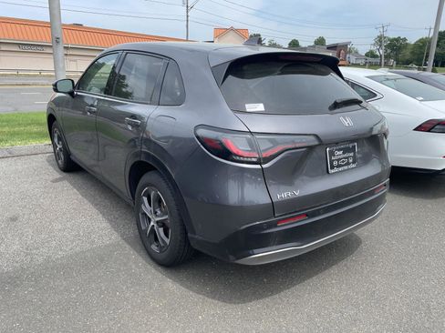Used 2025 Honda HR-V EX-L image 3