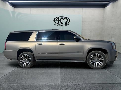 Used 2019 GMC Yukon XL Denali w/ Open Road Package AWD/4WD image 2