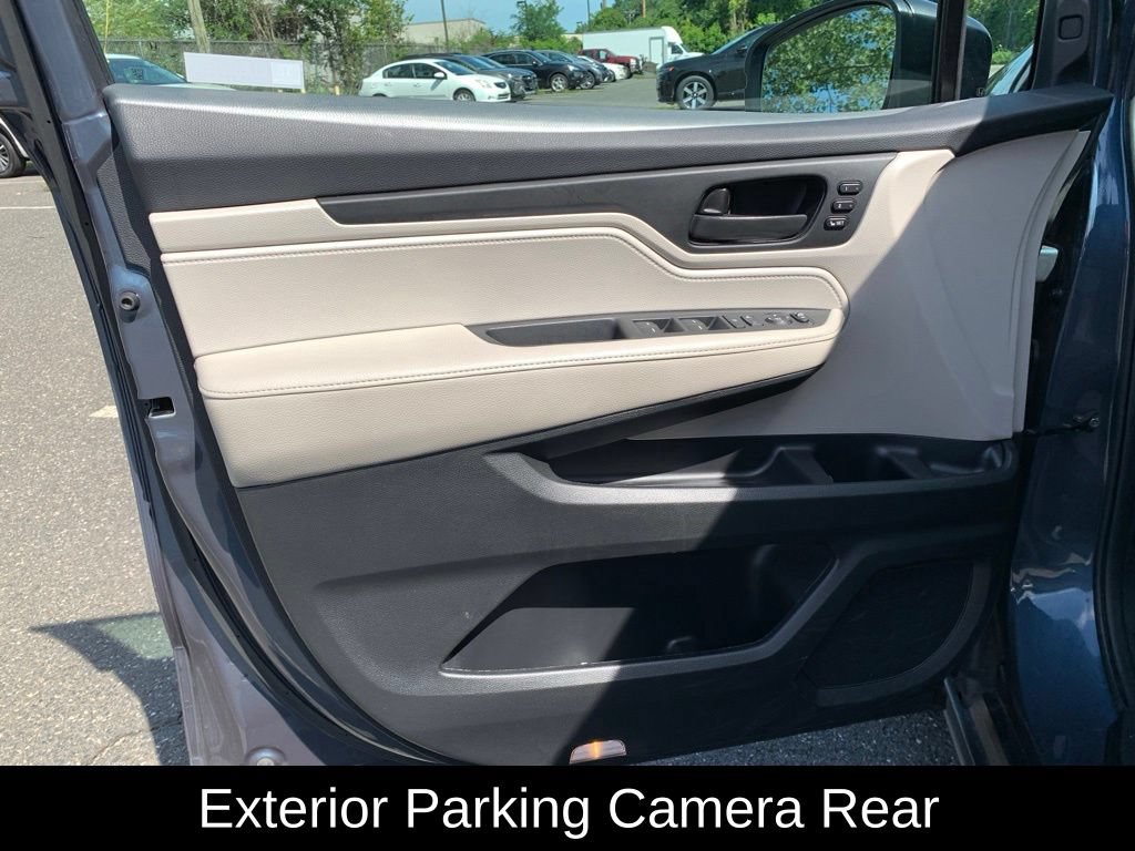 Used 2025 Honda Odyssey EX-L image 11