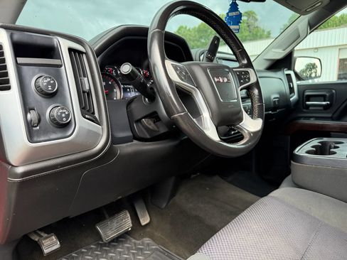 Used 2015 GMC Sierra 1500 SLE w/ SLE Value Package AWD/4WD image 17