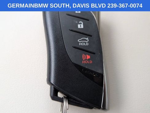 Used 2024 Lexus ES 350 w/ Premium Package FWD image 32