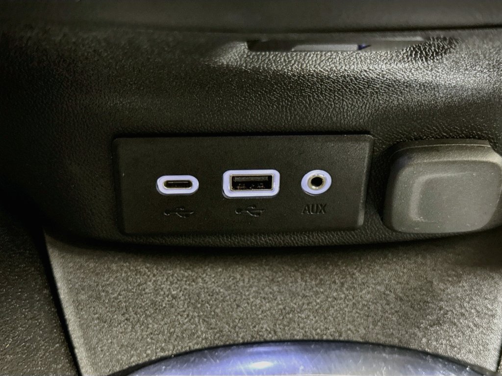 Used 2022 Chevrolet Malibu LT FWD image 18