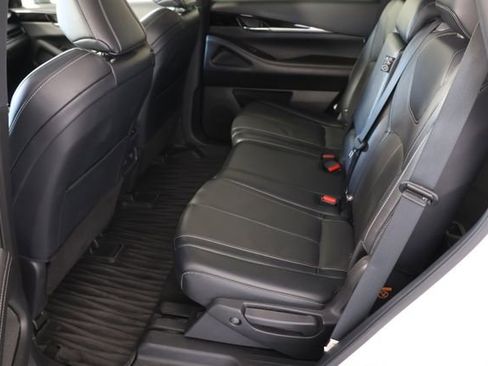 Used 2023 INFINITI QX60 Pure image 21