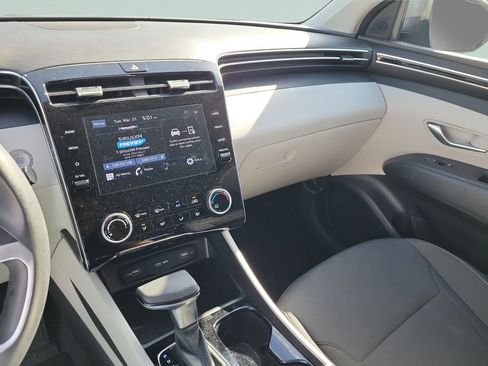 Certified 2022 Hyundai Tucson SEL w/ Cargo Package image 19